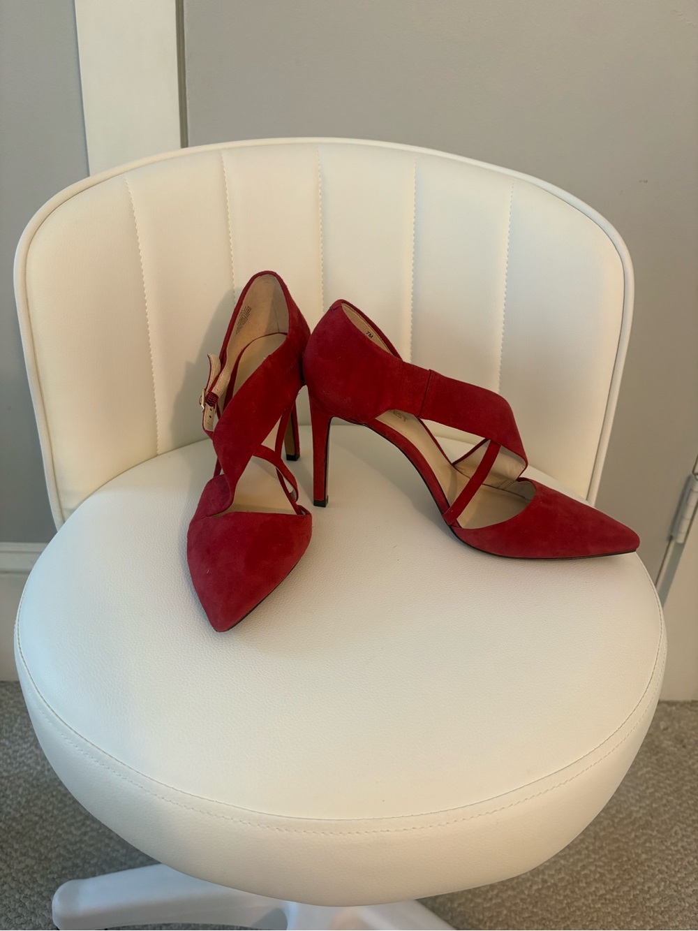 Nine West Red Suede Pointed-Toe Women’s Heels